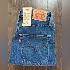 Levi’s Womens 721 High Rise Skinny Jean NWT Size 6 Short (28x28)